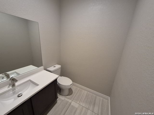 4815 Viewcrest Rd. Property Photo 2