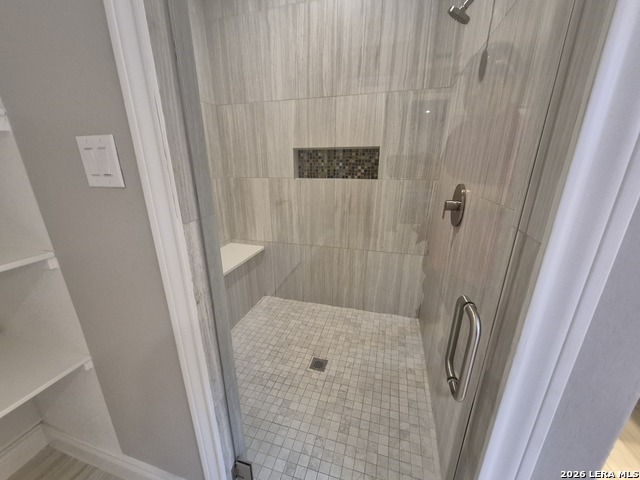 4815 Viewcrest Rd. Property Photo 17