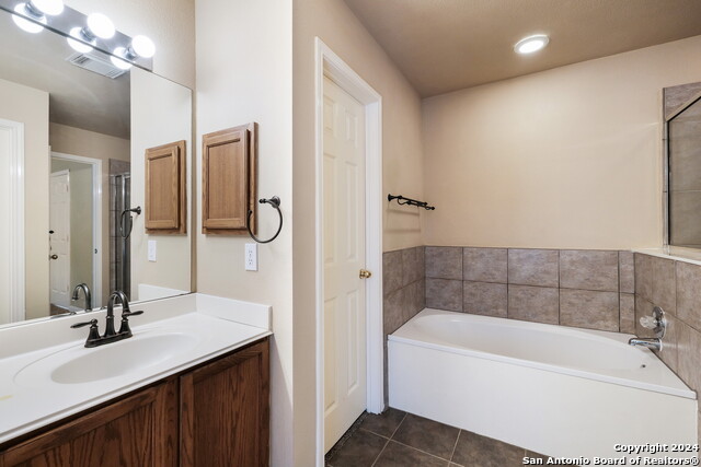 13611 Ashley Oaks Property Photo 13