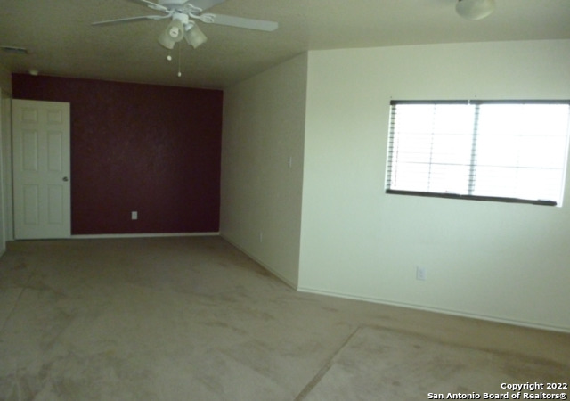 9119 Beech Grv Property Photo 9