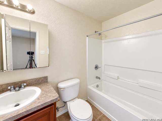 9119 Beech Grv Property Photo 14