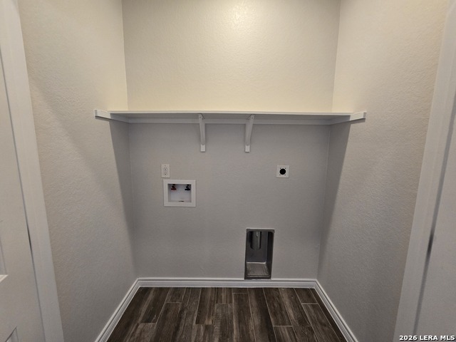 563 Irene Dr Property Photo 28
