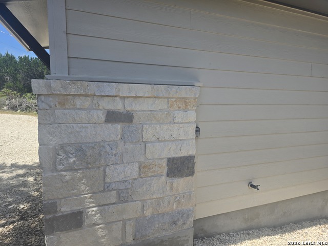 563 Irene Dr Property Photo 32