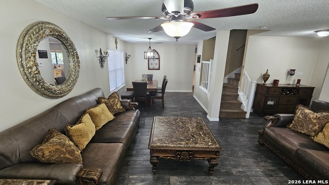 9539 Campton Farms Property Photo 5