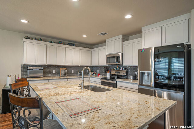 102 Clemente Zapata Property Photo 19