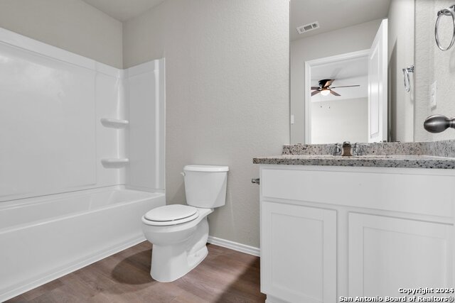 7239 Converse Ridge Ln Property Photo 17