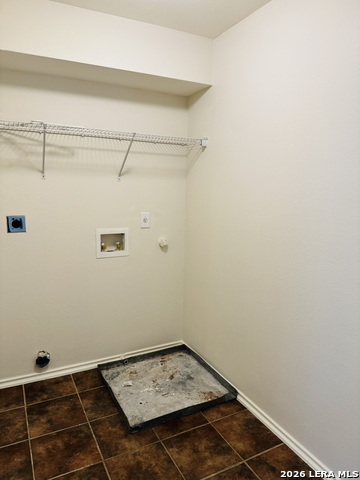 8943 Walnut Spgs Property Photo 10