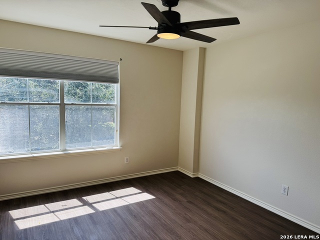 8943 Walnut Spgs Property Photo 18