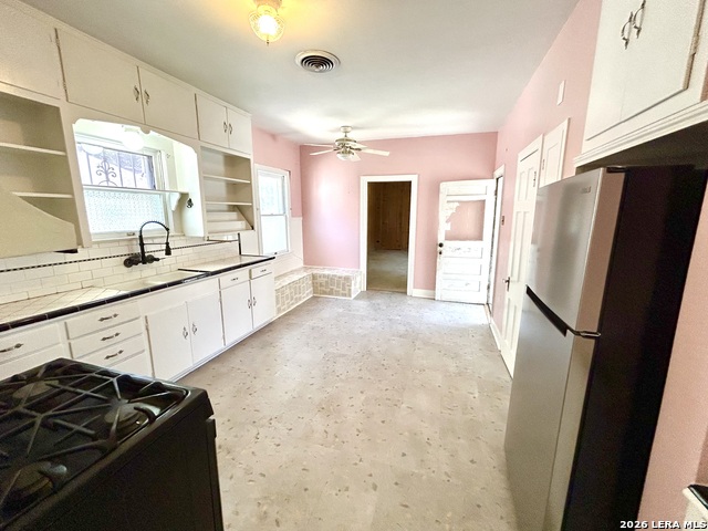 1627 Schley Ave Property Photo 10