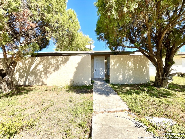7237 Glen Bay Property Photo 1