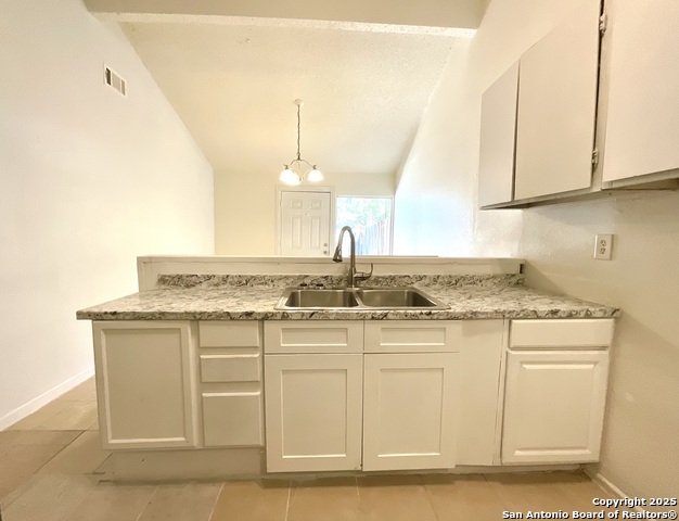7237 Glen Bay Property Photo 8
