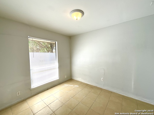 7237 Glen Bay Property Photo 28