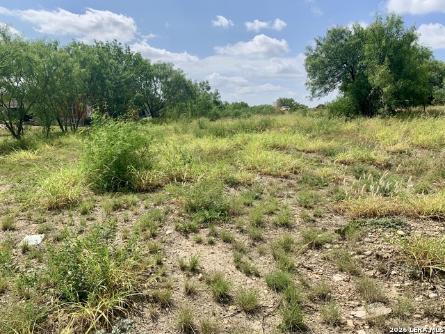 000 Wagon Wheel Property Photo 1