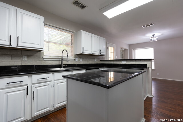 3604 Meade St Property Photo 12