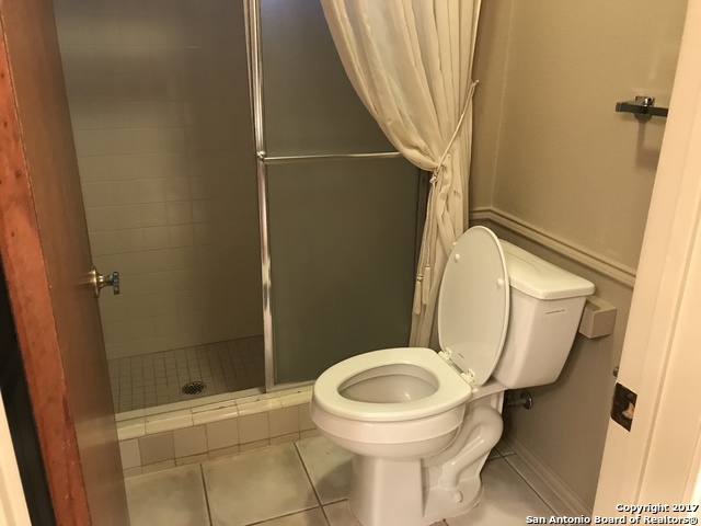 13851 Susancrest Dr Property Photo 15