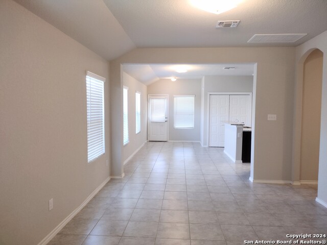 2024 Cassiopeia Bnd Property Photo 3