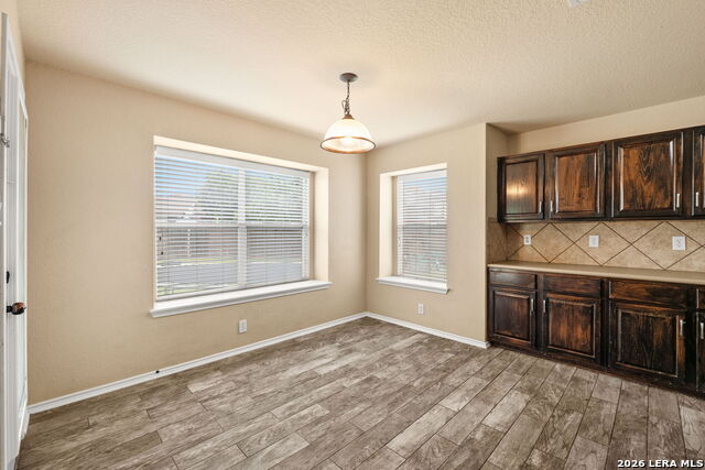10327 Filly Vly Property Photo 9