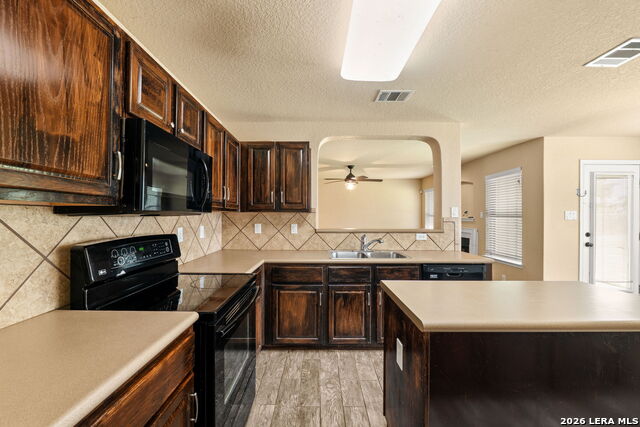 10327 Filly Vly Property Photo 11