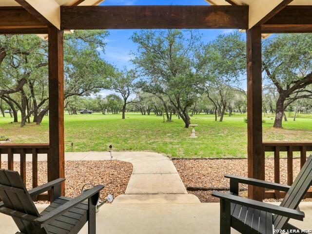 316 Governors Dr Property Photo 3