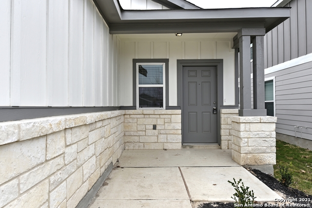 11943 Sitio Plains Property Photo 4