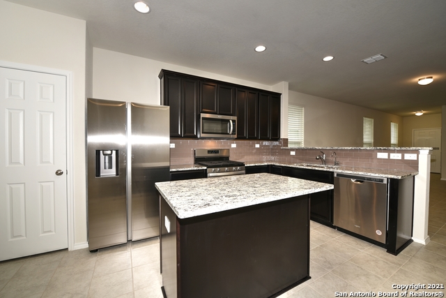 11943 Sitio Plains Property Photo 16