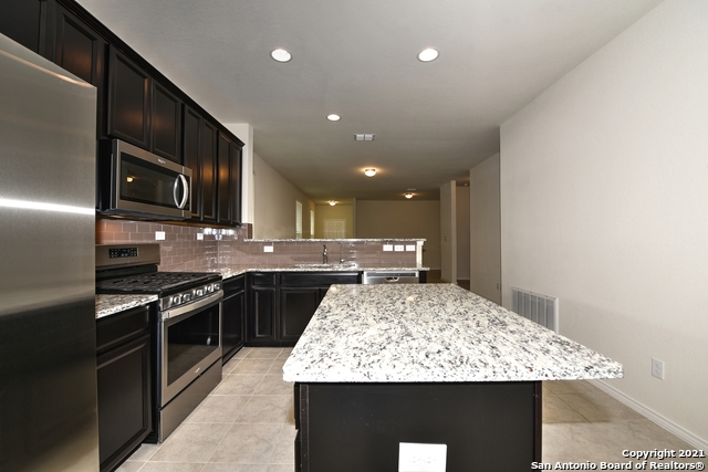 11943 Sitio Plains Property Photo 17