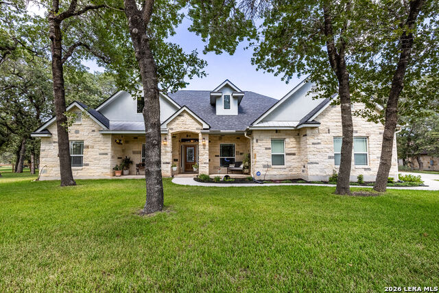 128 Chuckwagon Dr Property Photo 2