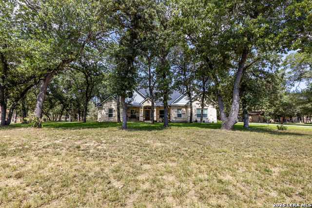 128 Chuckwagon Dr Property Photo 5