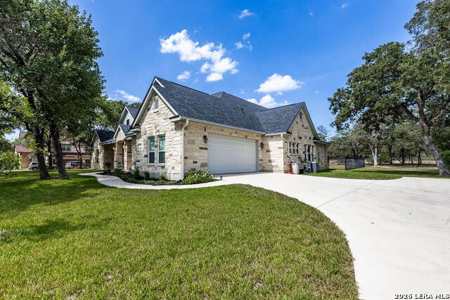 128 Chuckwagon Dr Property Photo 6