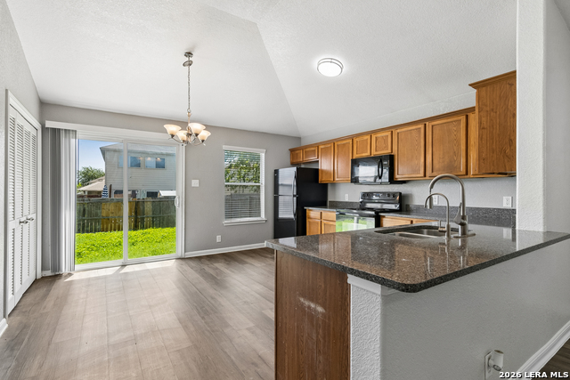 3318 Barrel Pass Property Photo 7