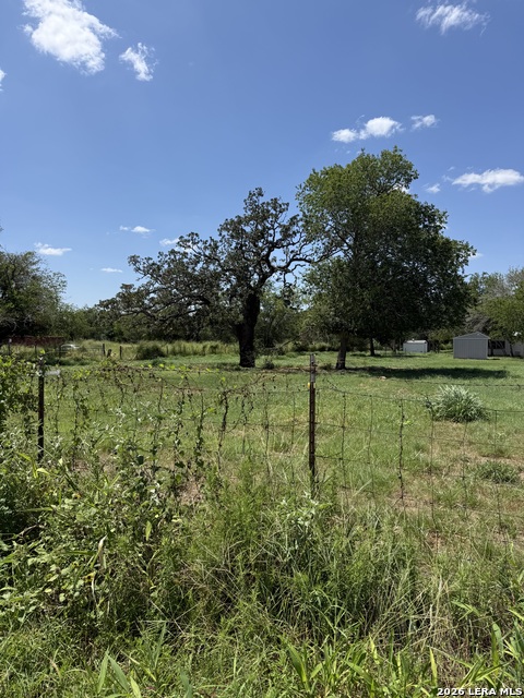 1209 W Main St Property Photo 1