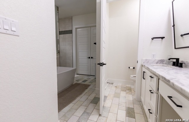 914 County Road 7718 Property Photo 17