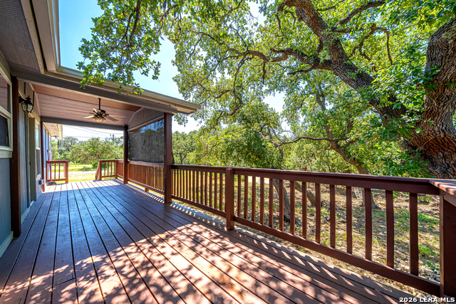8579 Whartons Dock Property Photo 4