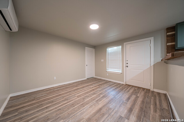 8579 Whartons Dock Property Photo 8