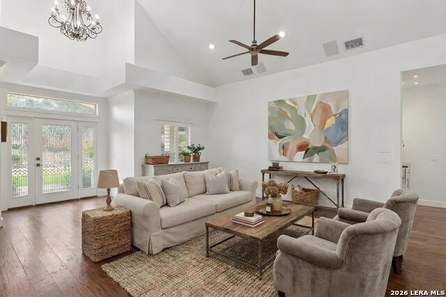 22050 Hanging Oak Property Photo 6
