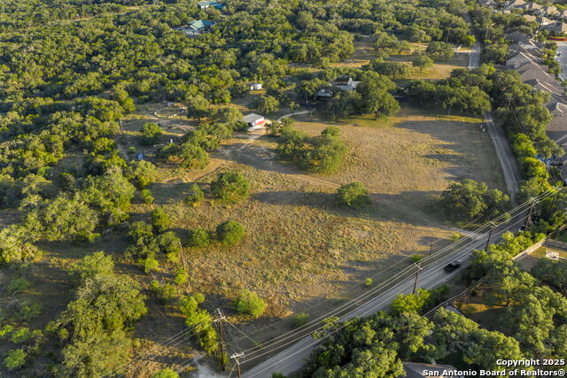 22050 Hanging Oak Property Photo 46