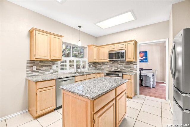 11830 Queenston Dr Property Photo 22