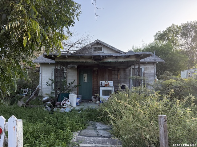 514 E Spring Street Property Photo 1