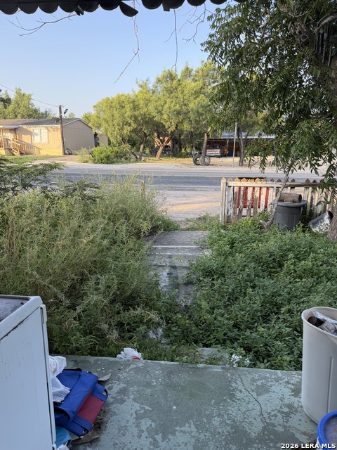 514 E Spring Street Property Photo 5