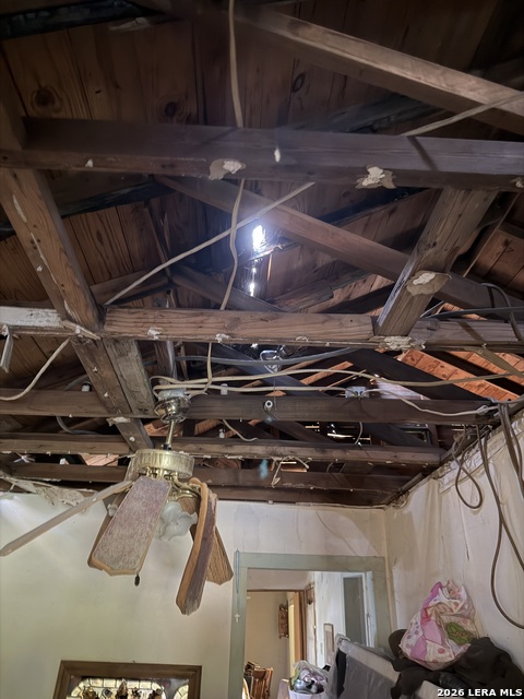 514 E Spring Street Property Photo 12