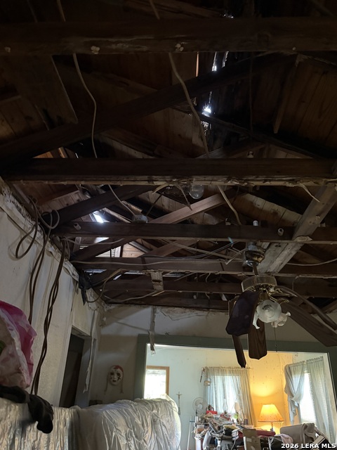 514 E Spring Street Property Photo 35