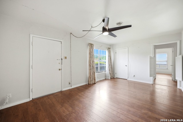 362 Cherry Ridge Dr Property Photo 6