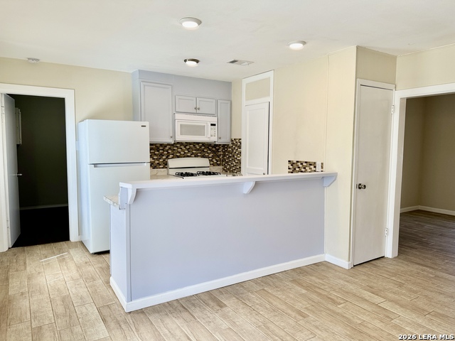 7050 Coral Tree Ln Property Photo 11