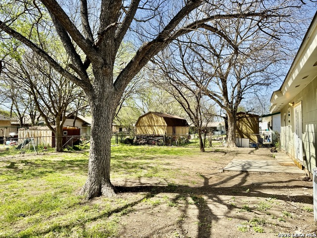 7050 Coral Tree Ln Property Photo 16