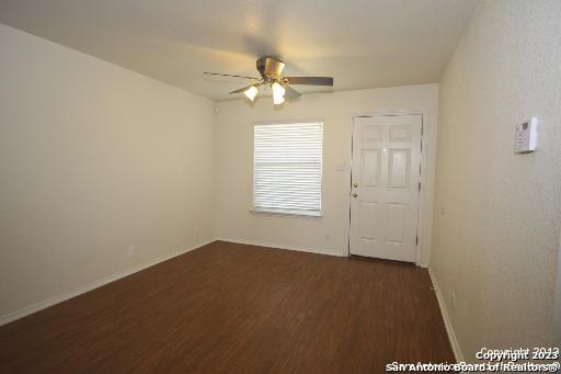 10627 Shaenpath Property Photo 9
