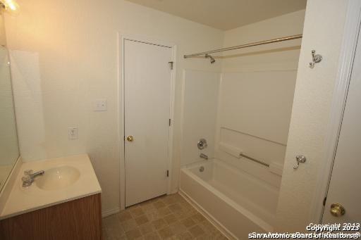 10627 Shaenpath Property Photo 11
