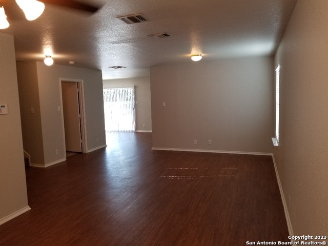 10627 Shaenpath Property Photo 13