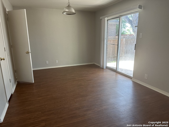 10627 Shaenpath Property Photo 30