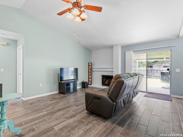 5918 Whispering Lake St Property Photo 5