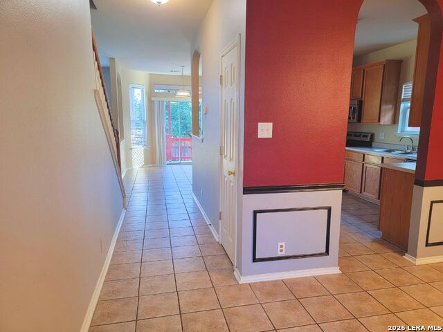 2438 Encino Cedros Property Photo 3